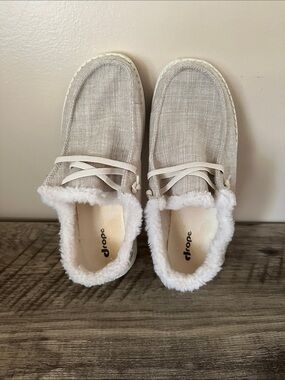 Women's Light Beige Fleece-Trim Slip-On Shoes